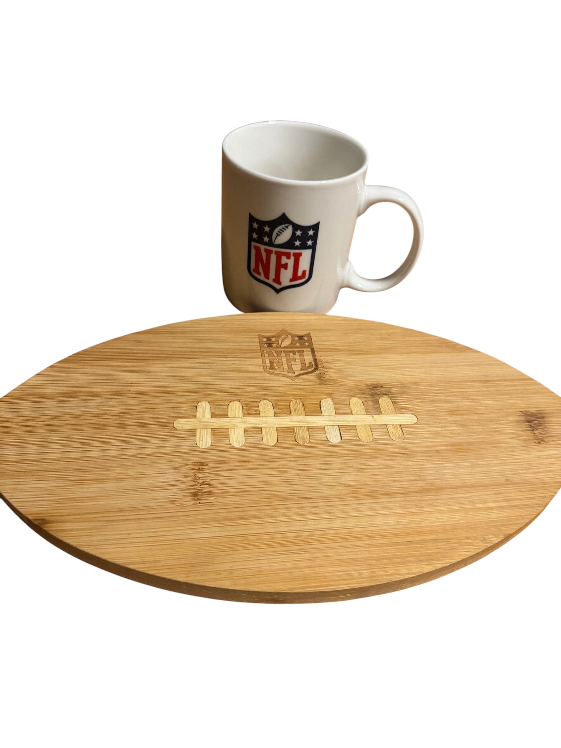 F 46 - NFL Tasse & Football Schneidebrett